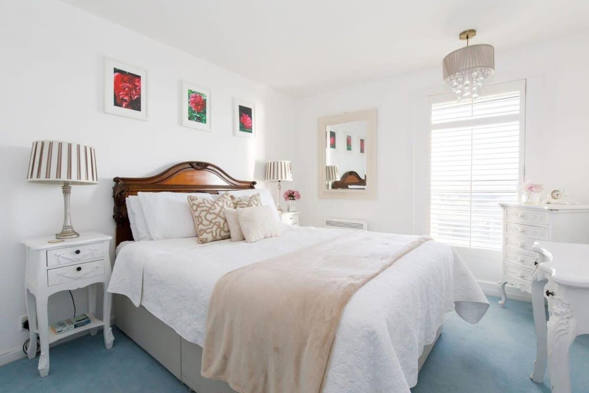 Apartamento Two Bed Seafront Escape In East Wittering Exterior foto