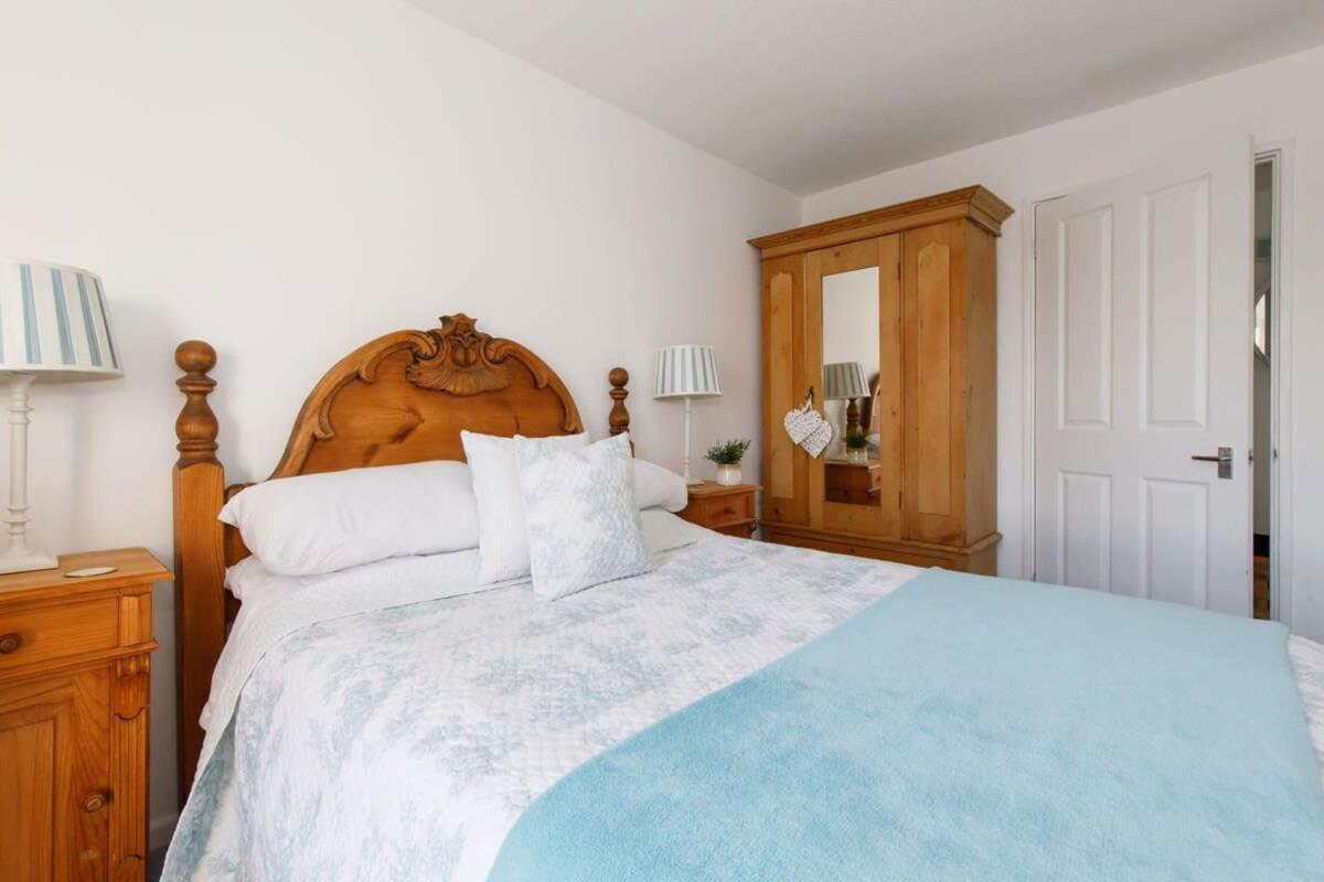 Apartamento Two Bed Seafront Escape In East Wittering Exterior foto